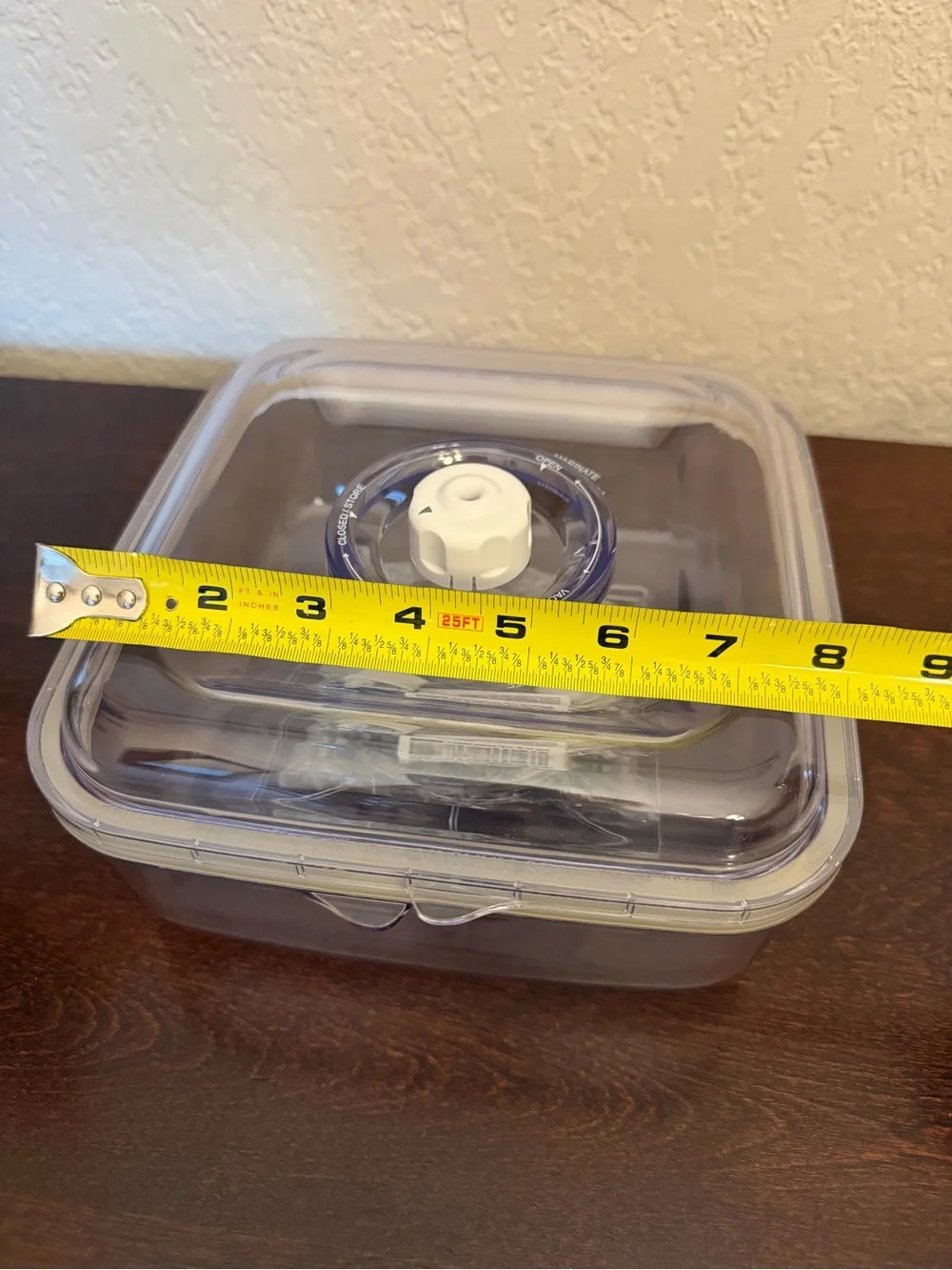 FoodSaver Vacuum Seal Quick Marinating 2.25 Qt Square Canister Container + Hose